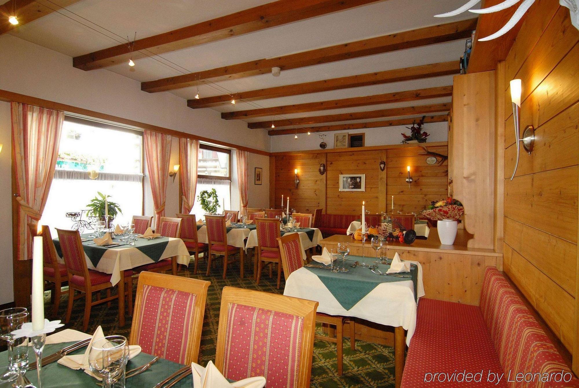 Fischer Hotel 3*